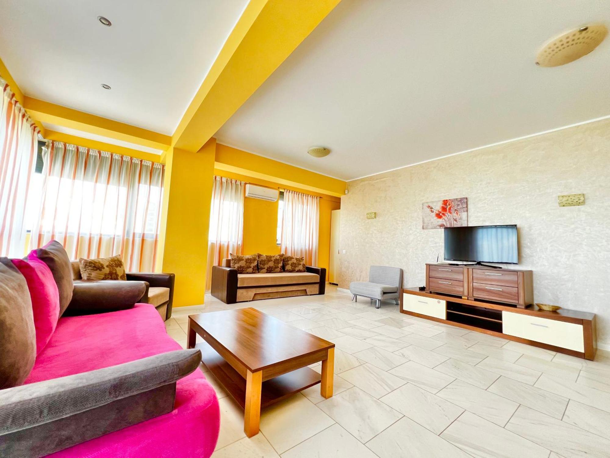 Sophia Lake View Suite Mamaia Buitenkant foto