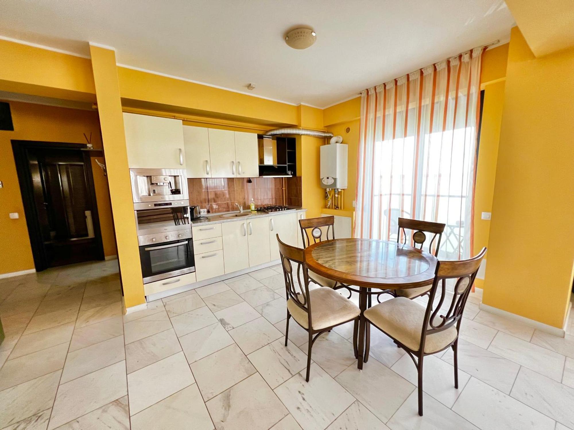 Sophia Lake View Suite Mamaia Buitenkant foto
