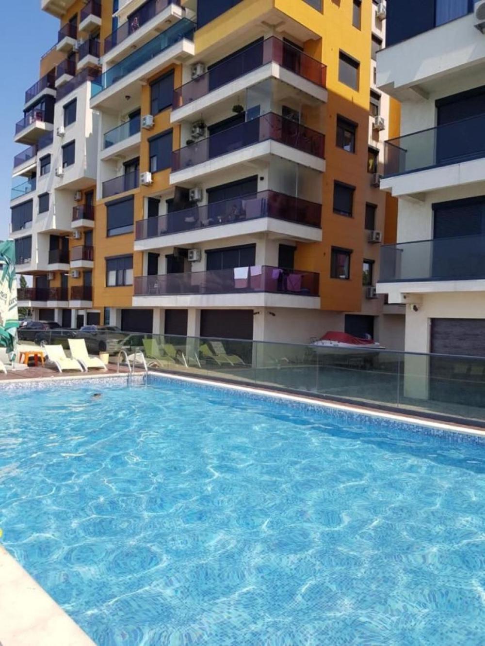 Sophia Lake View Suite Mamaia Buitenkant foto